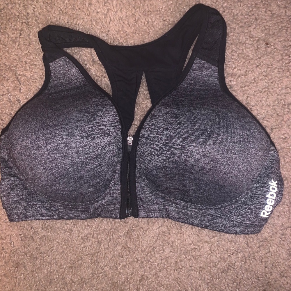 Sports bra